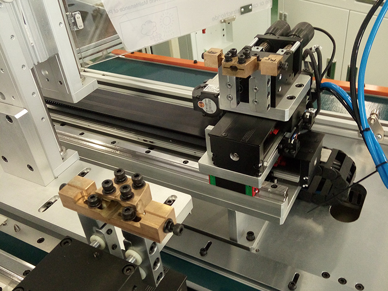 自動點焊機裝置03